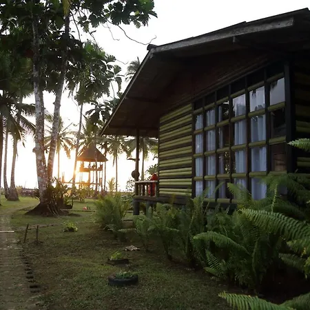 Lodge Playa Alegre