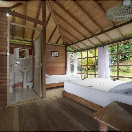 Lodge Playa Alegre Bahia Solano